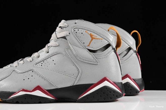 Kick Theory Reflective BV6281-006 Air Cardinal Jordan 7 0705